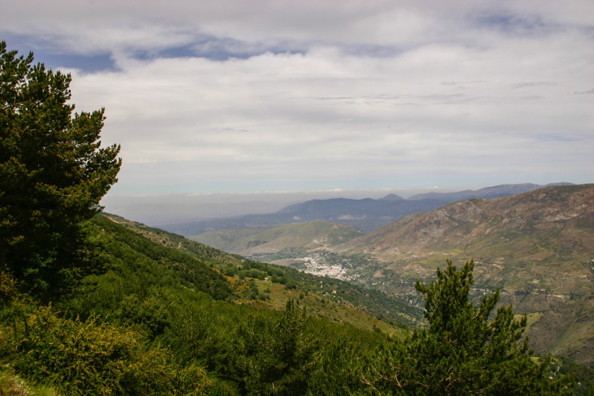 Sierra Nevada - Valley village