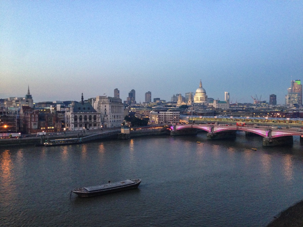 Dinner at the OXO tower yields spectacular views ...