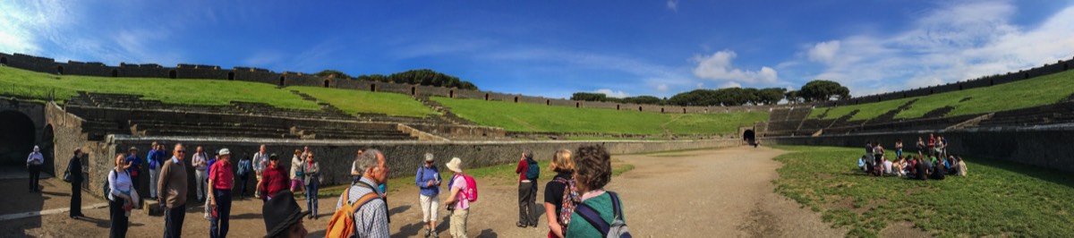 Pompeii - Overview of the amphitheatre