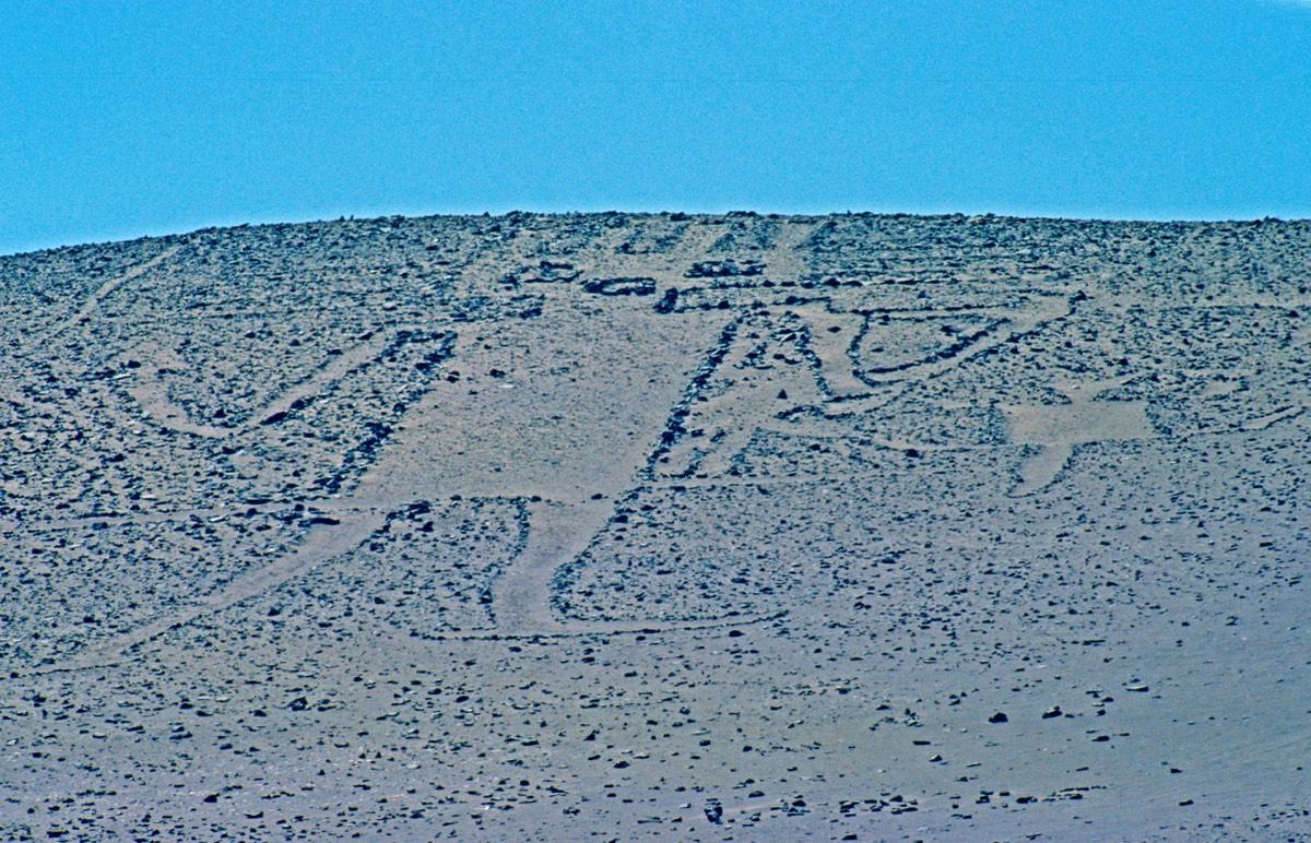Another geoglyph : The Atacama Giant on Cerro Unita