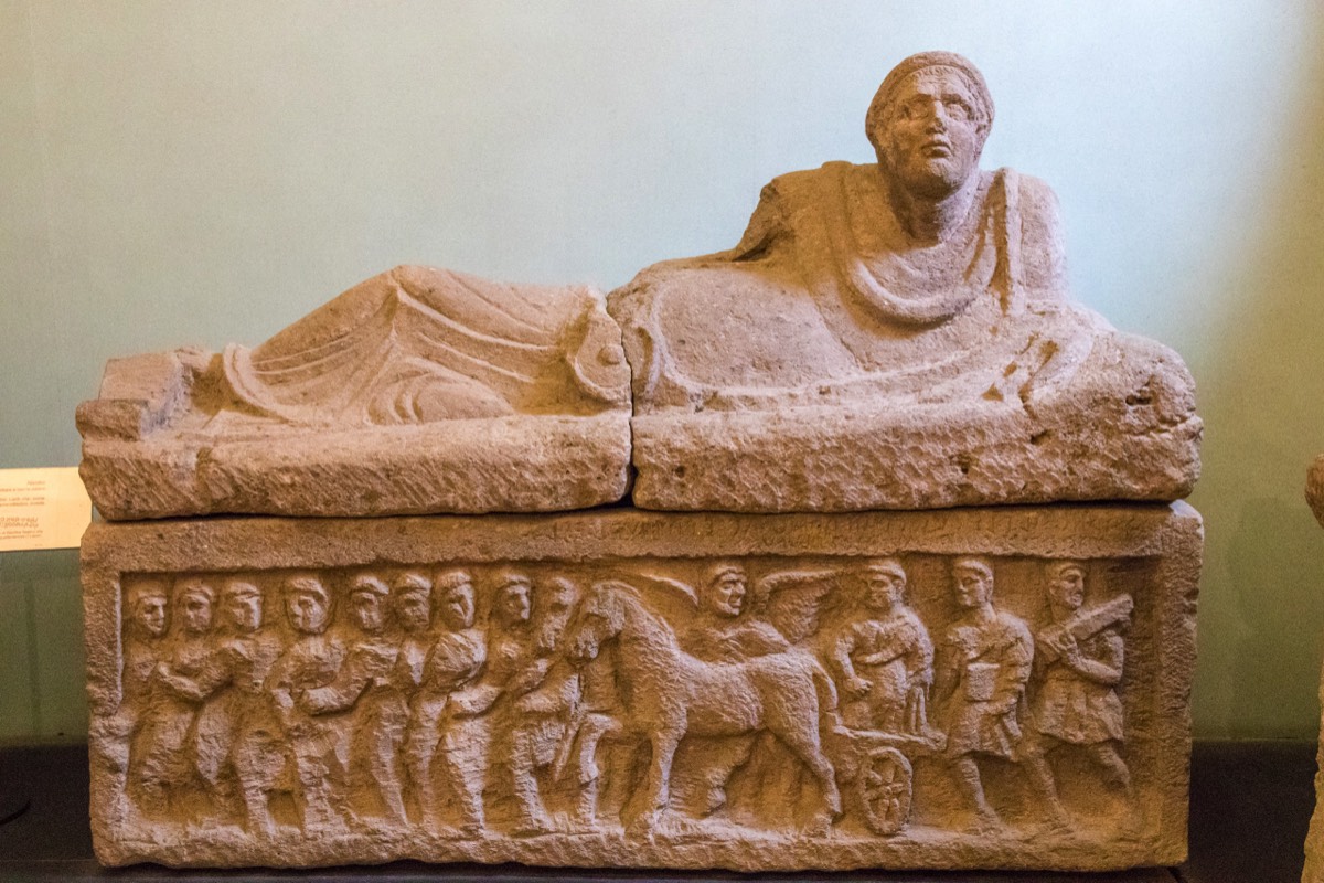 Another Etruscan sarcophagus